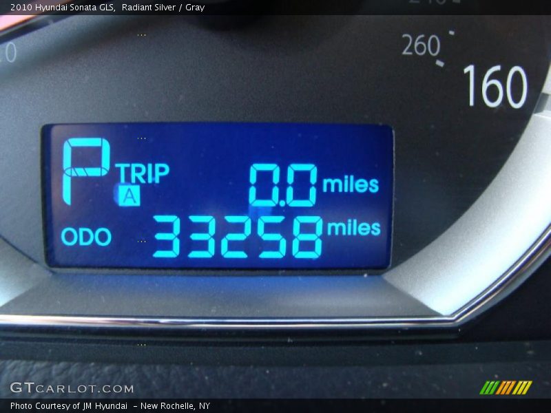 Radiant Silver / Gray 2010 Hyundai Sonata GLS