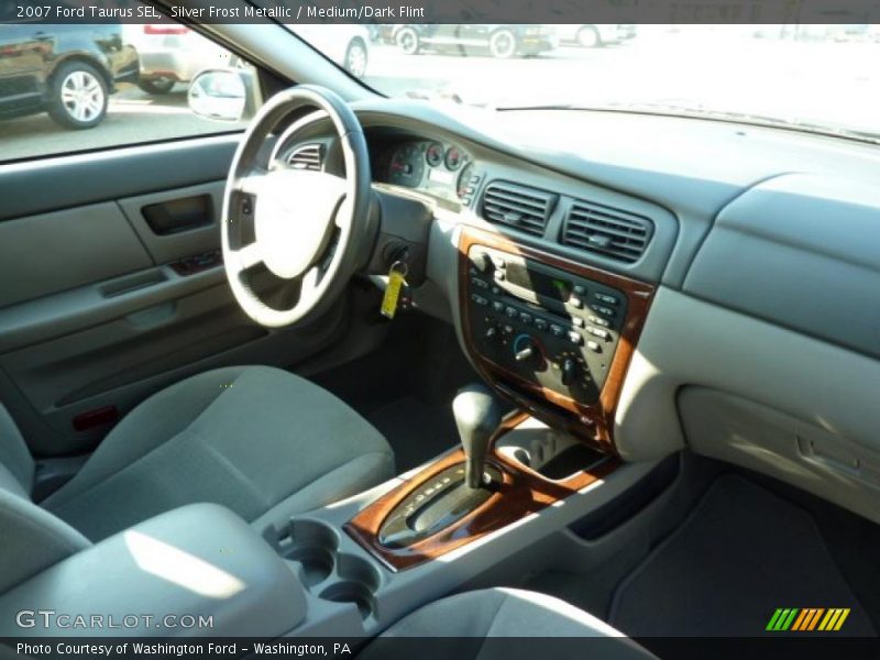 Silver Frost Metallic / Medium/Dark Flint 2007 Ford Taurus SEL
