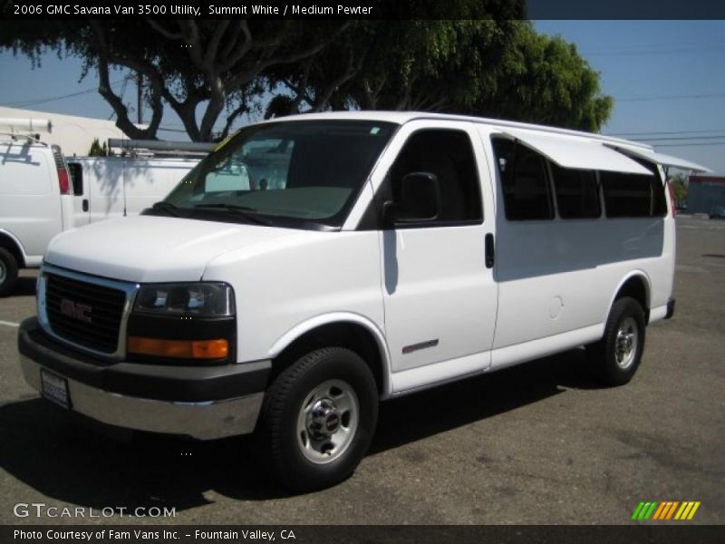 Summit White / Medium Pewter 2006 GMC Savana Van 3500 Utility