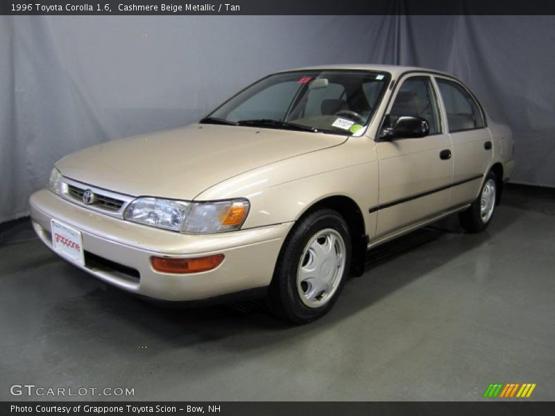 Cashmere Beige Metallic / Tan 1996 Toyota Corolla 1.6