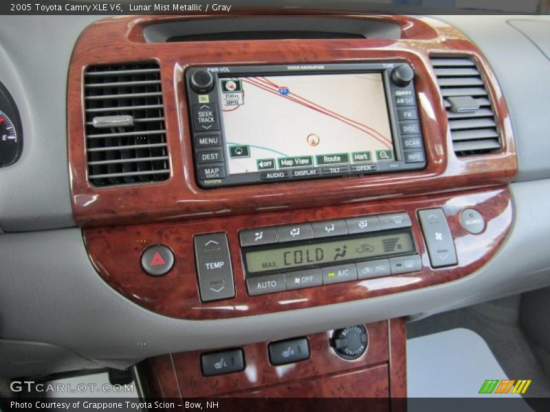 Lunar Mist Metallic / Gray 2005 Toyota Camry XLE V6