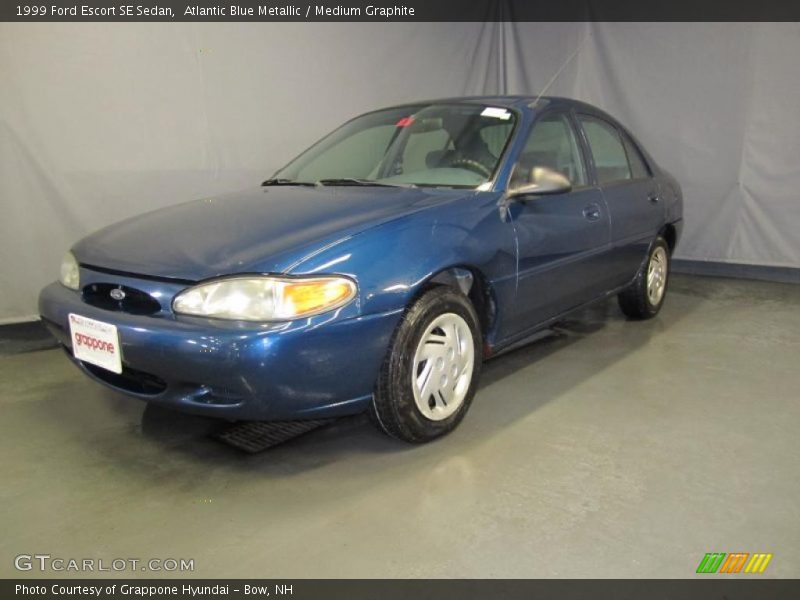 Atlantic Blue Metallic / Medium Graphite 1999 Ford Escort SE Sedan