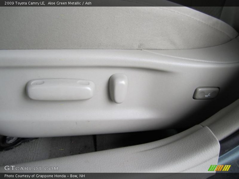 Aloe Green Metallic / Ash 2009 Toyota Camry LE