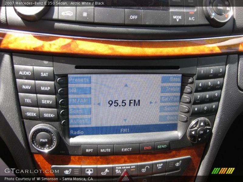 Arctic White / Black 2007 Mercedes-Benz E 350 Sedan