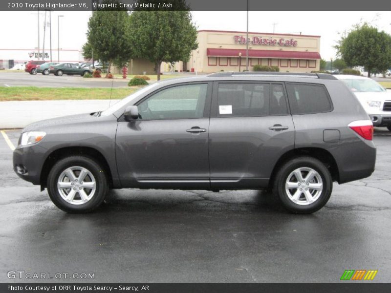 Magnetic Gray Metallic / Ash 2010 Toyota Highlander V6