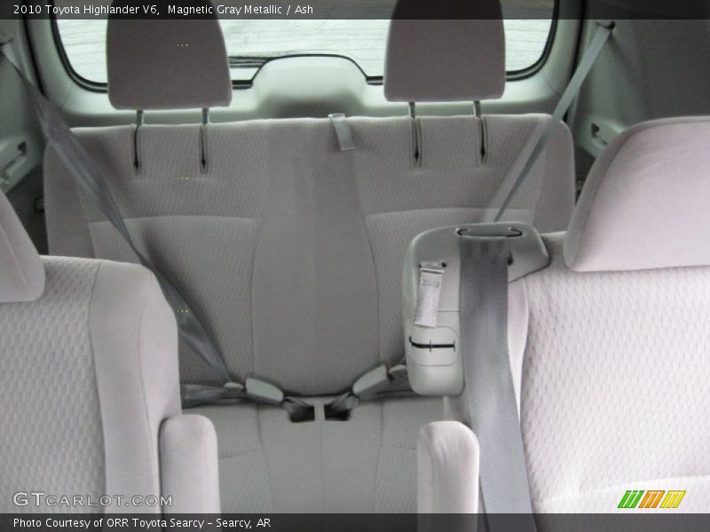 Magnetic Gray Metallic / Ash 2010 Toyota Highlander V6