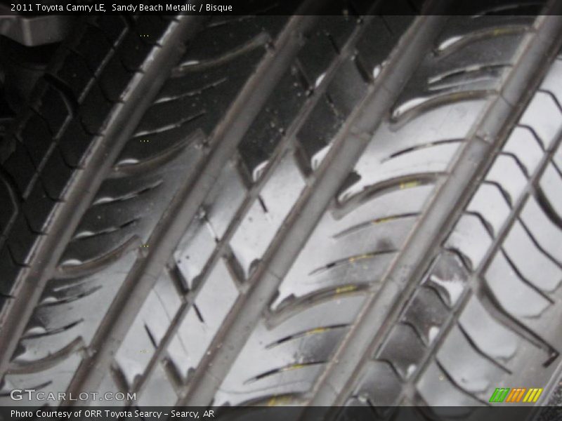 Sandy Beach Metallic / Bisque 2011 Toyota Camry LE