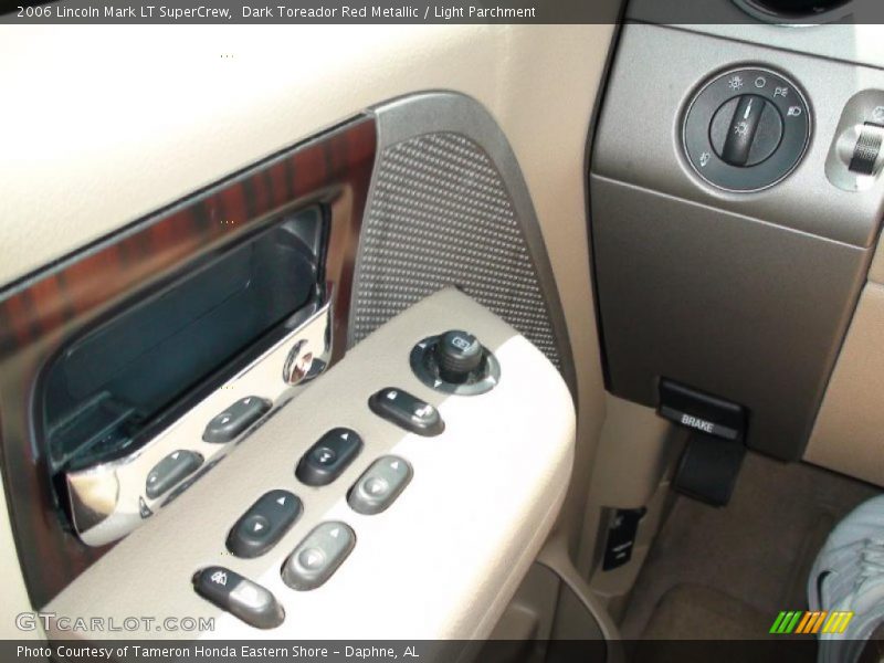 Dark Toreador Red Metallic / Light Parchment 2006 Lincoln Mark LT SuperCrew