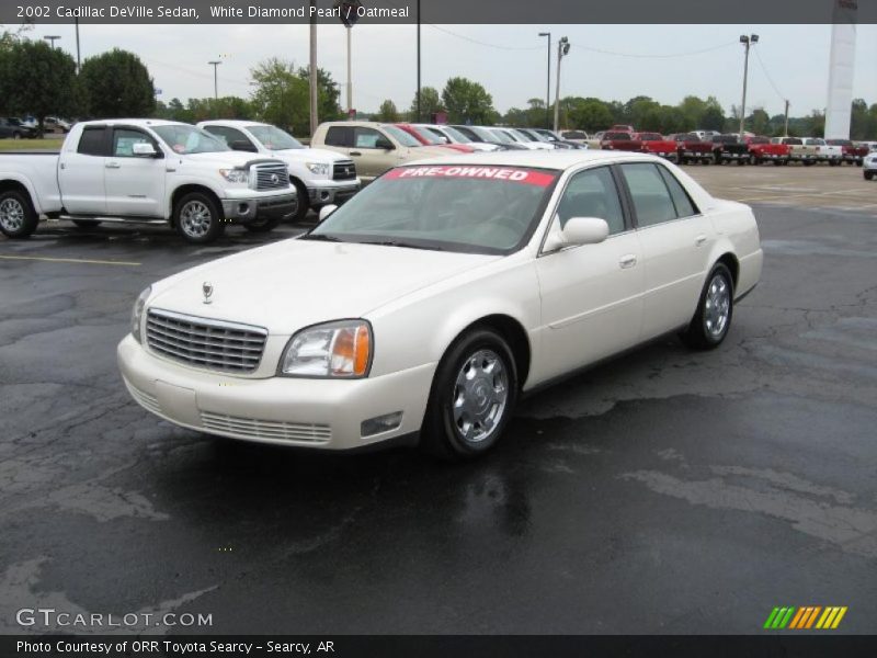 White Diamond Pearl / Oatmeal 2002 Cadillac DeVille Sedan