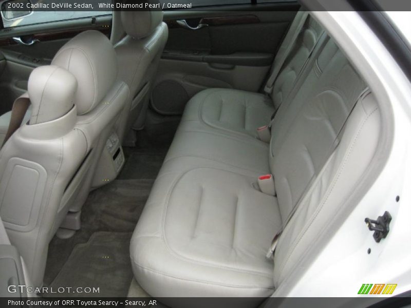 White Diamond Pearl / Oatmeal 2002 Cadillac DeVille Sedan