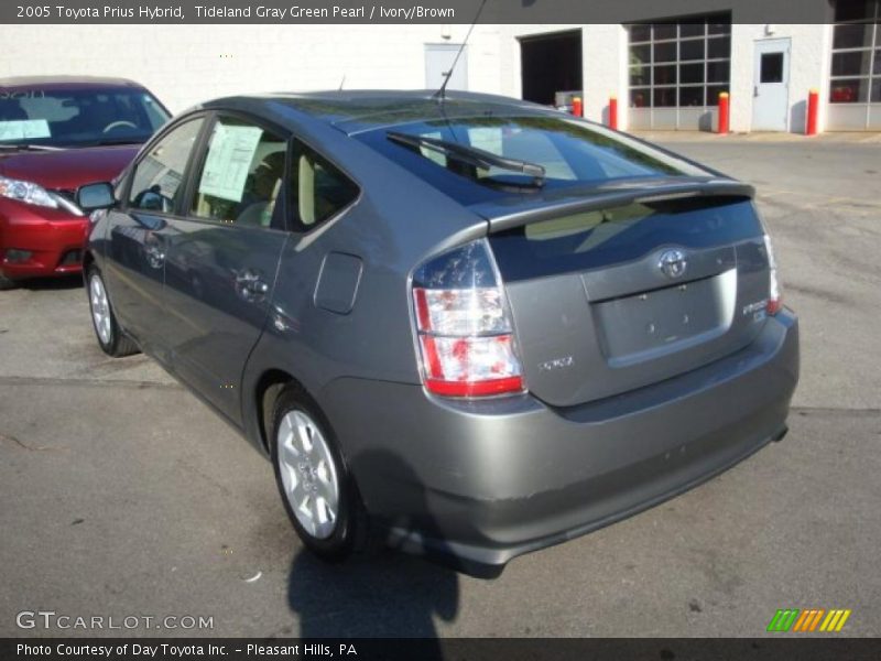 Tideland Gray Green Pearl / Ivory/Brown 2005 Toyota Prius Hybrid