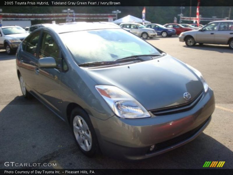 Tideland Gray Green Pearl / Ivory/Brown 2005 Toyota Prius Hybrid
