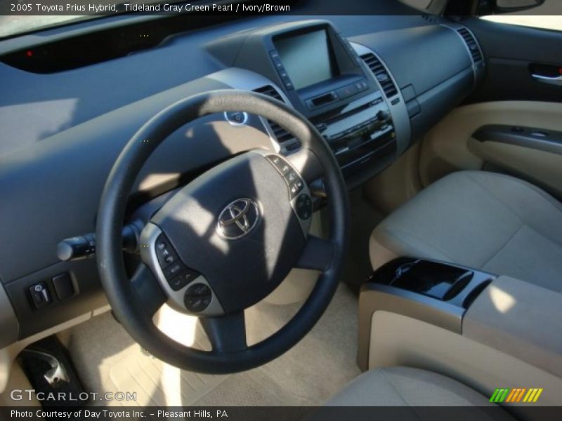 Tideland Gray Green Pearl / Ivory/Brown 2005 Toyota Prius Hybrid