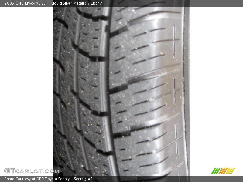 Liquid Silver Metallic / Ebony 2005 GMC Envoy XL SLT
