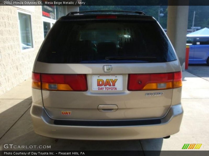 Mesa Beige Metallic / Ivory 2002 Honda Odyssey EX