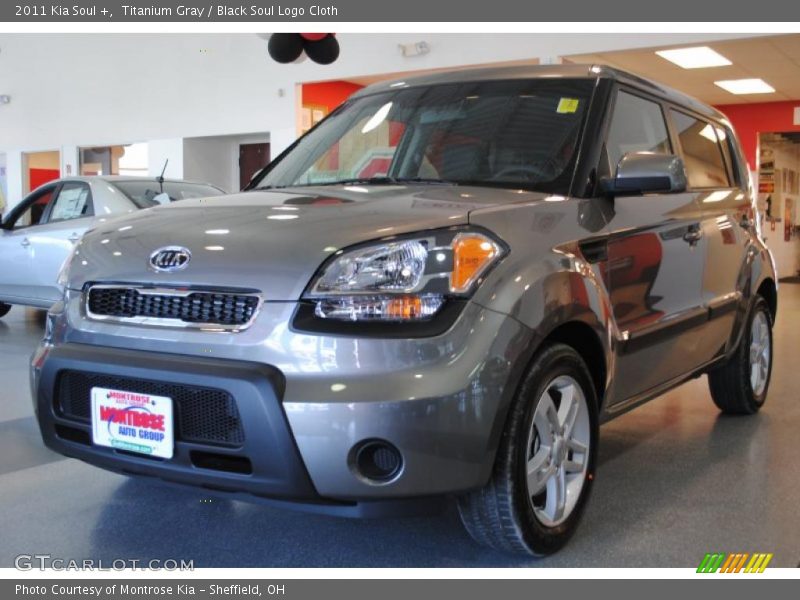 Titanium Gray / Black Soul Logo Cloth 2011 Kia Soul +