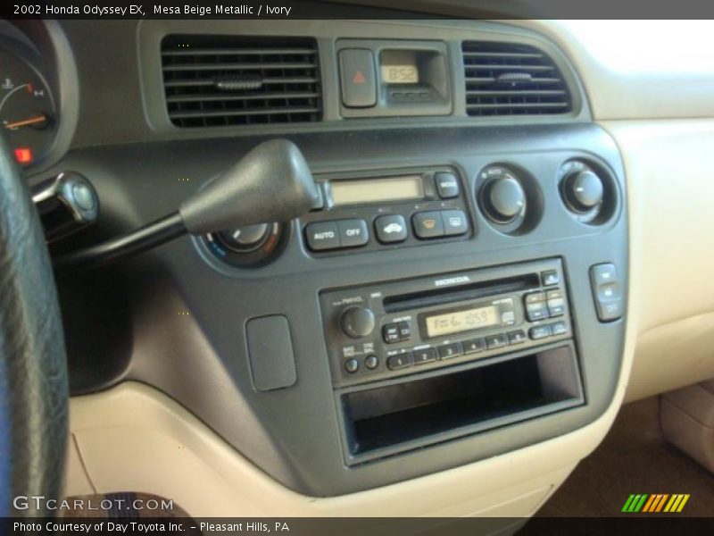 Mesa Beige Metallic / Ivory 2002 Honda Odyssey EX