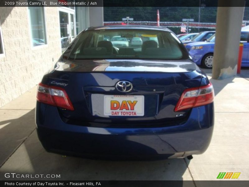 Blue Ribbon Metallic / Ash 2009 Toyota Camry LE