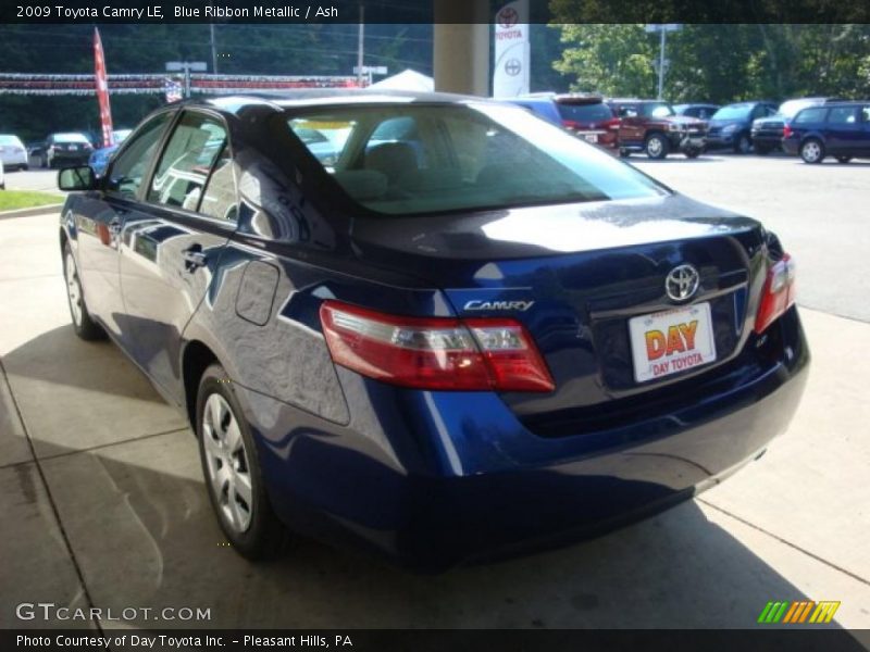 Blue Ribbon Metallic / Ash 2009 Toyota Camry LE