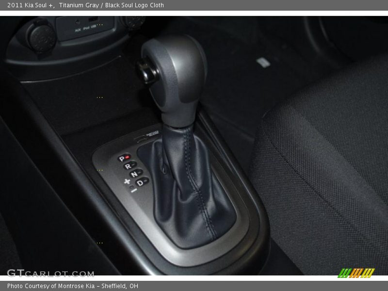 Titanium Gray / Black Soul Logo Cloth 2011 Kia Soul +
