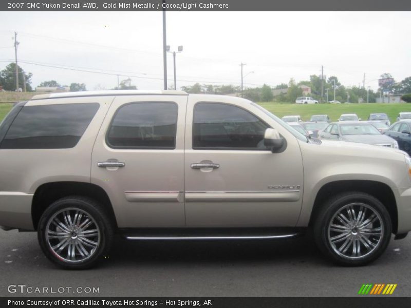 Gold Mist Metallic / Cocoa/Light Cashmere 2007 GMC Yukon Denali AWD