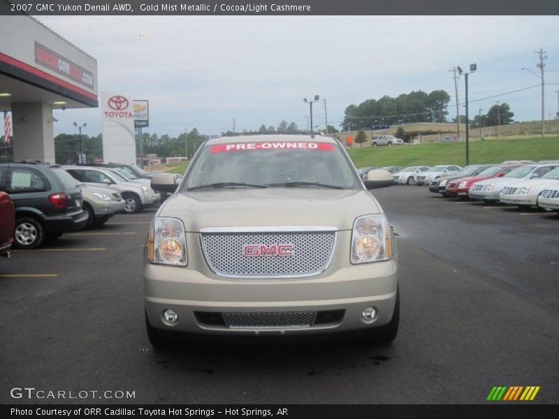 Gold Mist Metallic / Cocoa/Light Cashmere 2007 GMC Yukon Denali AWD