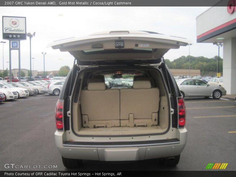 Gold Mist Metallic / Cocoa/Light Cashmere 2007 GMC Yukon Denali AWD
