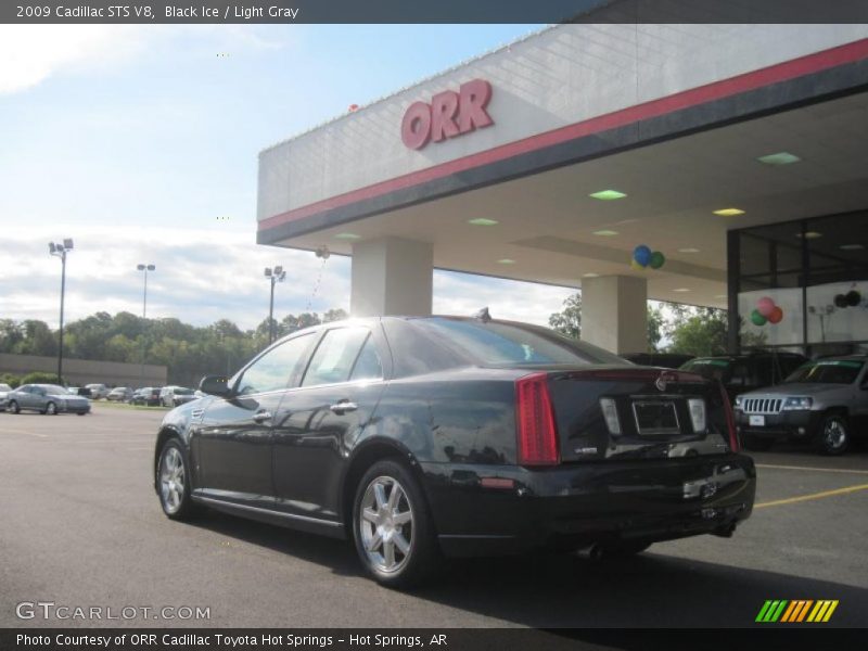 Black Ice / Light Gray 2009 Cadillac STS V8