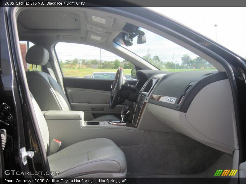 Black Ice / Light Gray 2009 Cadillac STS V8