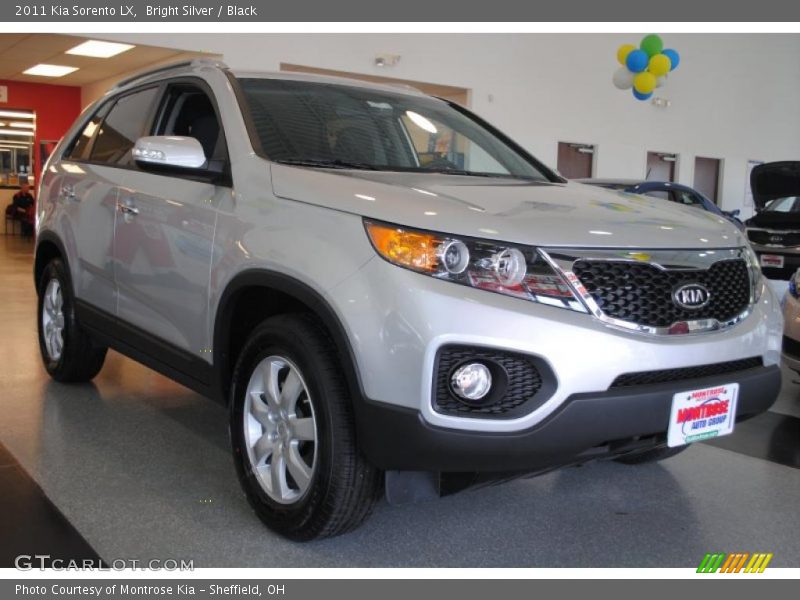 Bright Silver / Black 2011 Kia Sorento LX