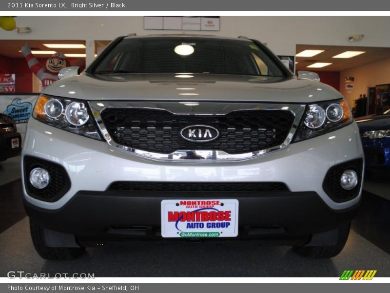 Bright Silver / Black 2011 Kia Sorento LX