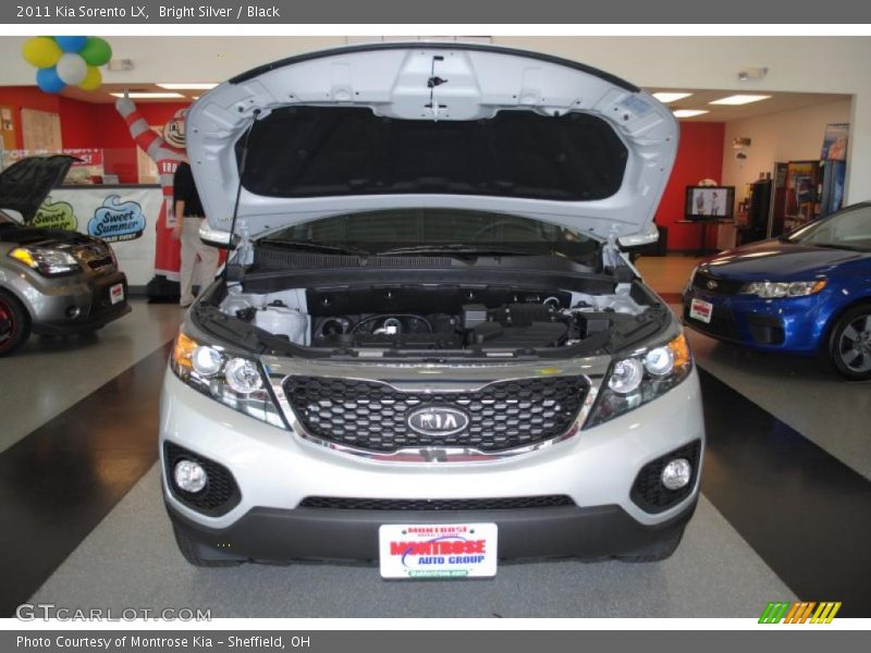 Bright Silver / Black 2011 Kia Sorento LX