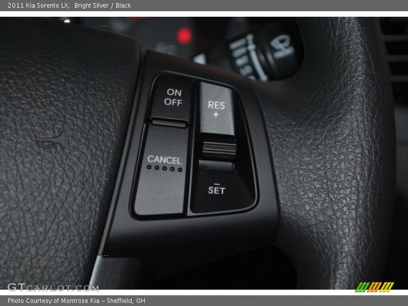 Bright Silver / Black 2011 Kia Sorento LX