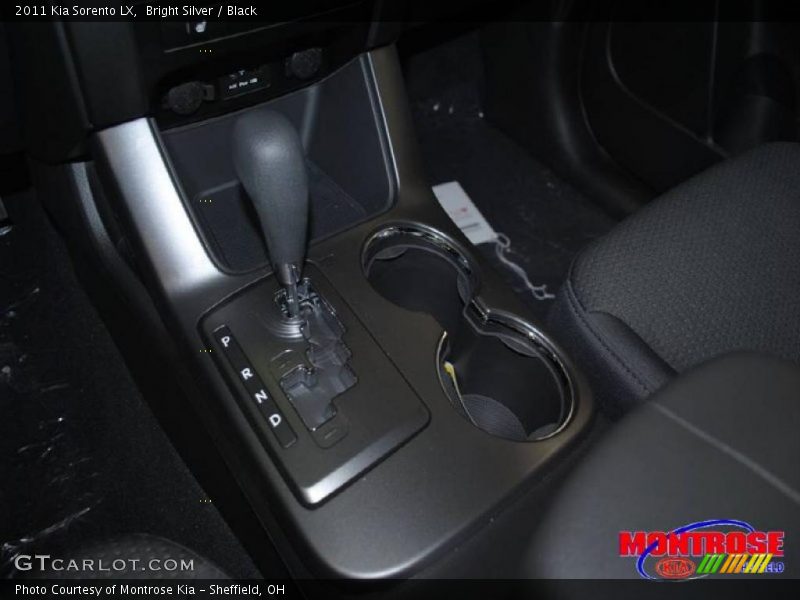 Bright Silver / Black 2011 Kia Sorento LX