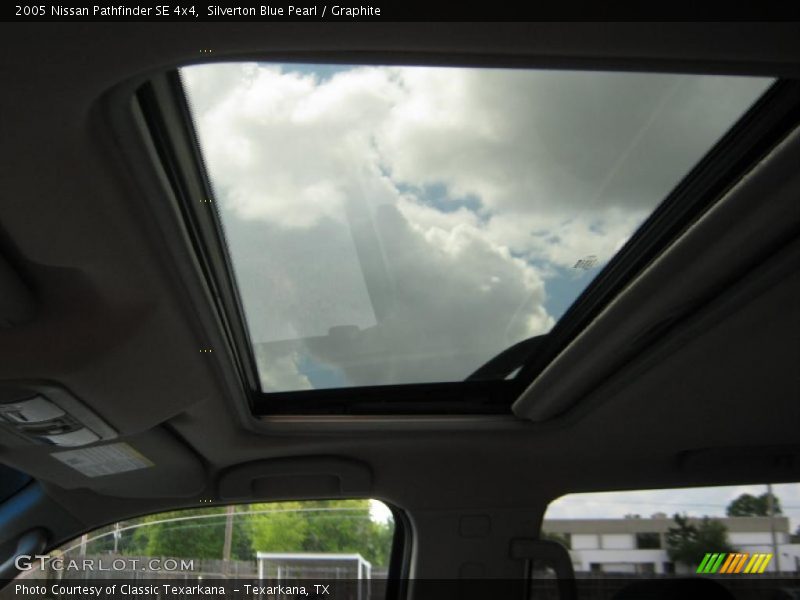 Silverton Blue Pearl / Graphite 2005 Nissan Pathfinder SE 4x4