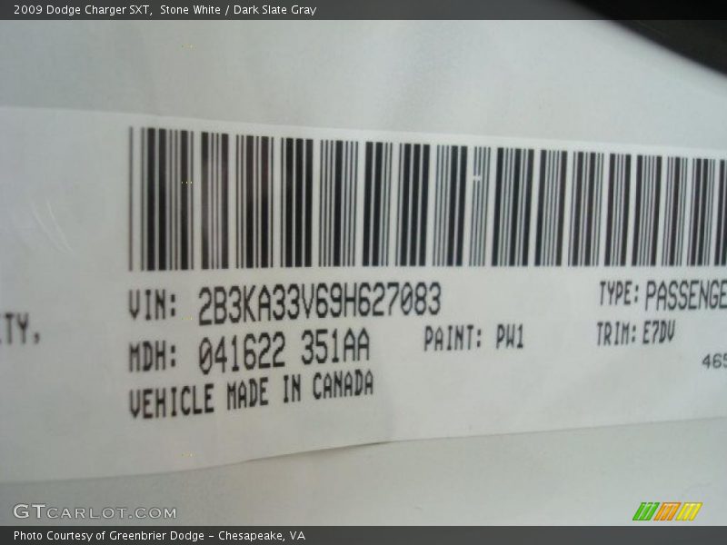 Stone White / Dark Slate Gray 2009 Dodge Charger SXT