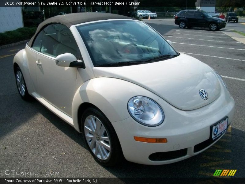 Harvest Moon Beige / Cream 2010 Volkswagen New Beetle 2.5 Convertible
