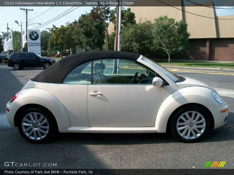 Harvest Moon Beige / Cream 2010 Volkswagen New Beetle 2.5 Convertible