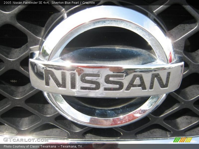 Silverton Blue Pearl / Graphite 2005 Nissan Pathfinder SE 4x4