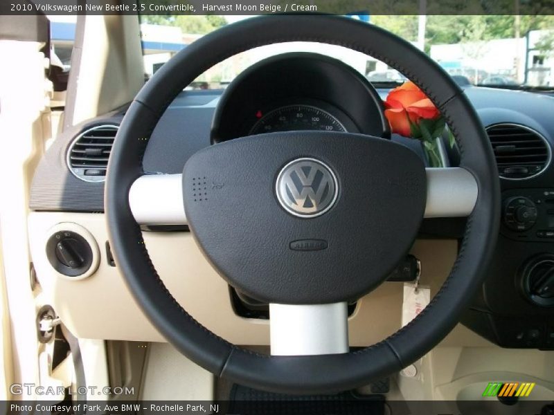 Harvest Moon Beige / Cream 2010 Volkswagen New Beetle 2.5 Convertible