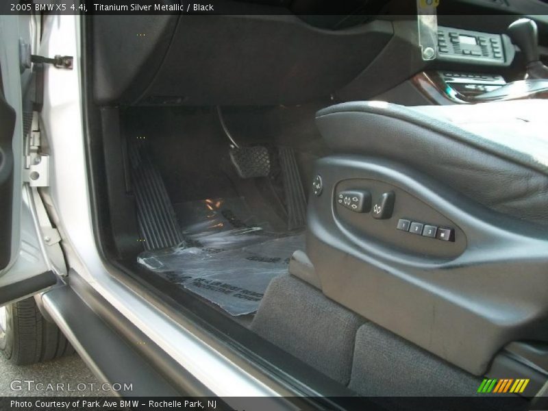 Titanium Silver Metallic / Black 2005 BMW X5 4.4i