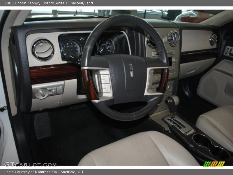 Oxford White / Charcoal/Sand 2006 Lincoln Zephyr