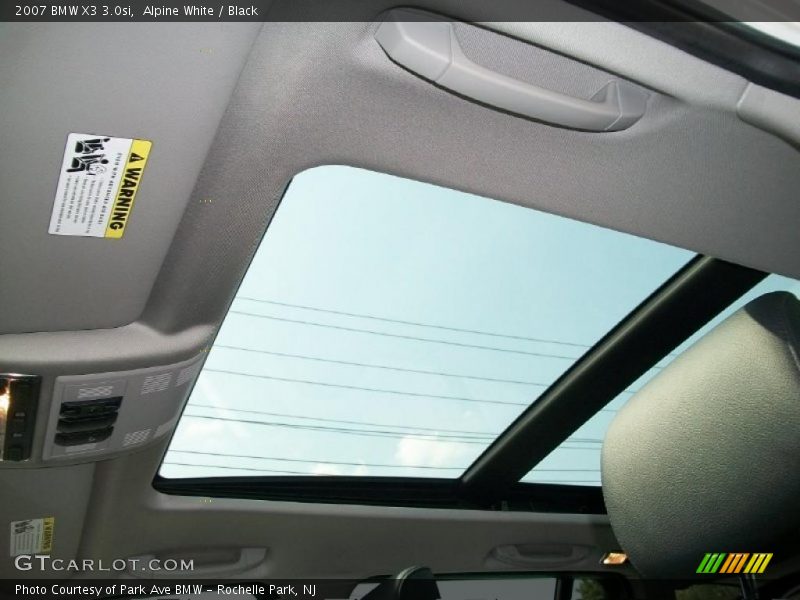 Alpine White / Black 2007 BMW X3 3.0si