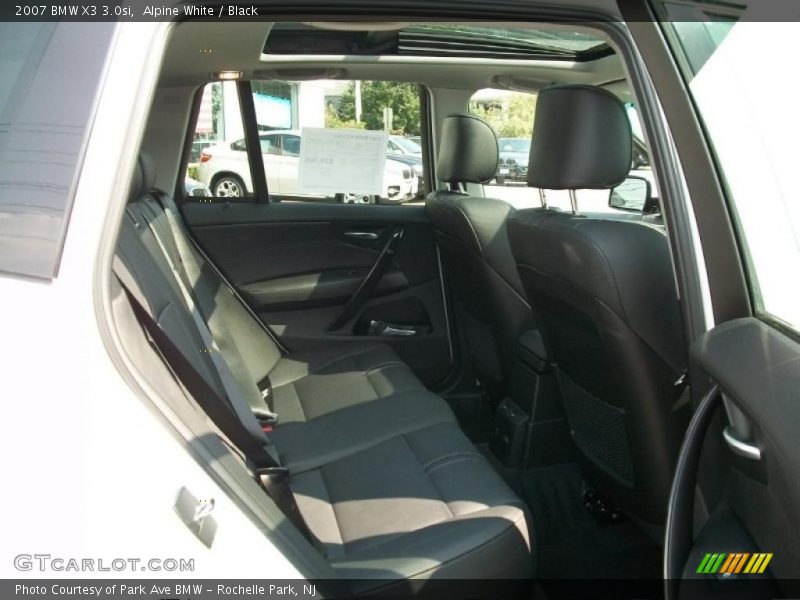 Alpine White / Black 2007 BMW X3 3.0si