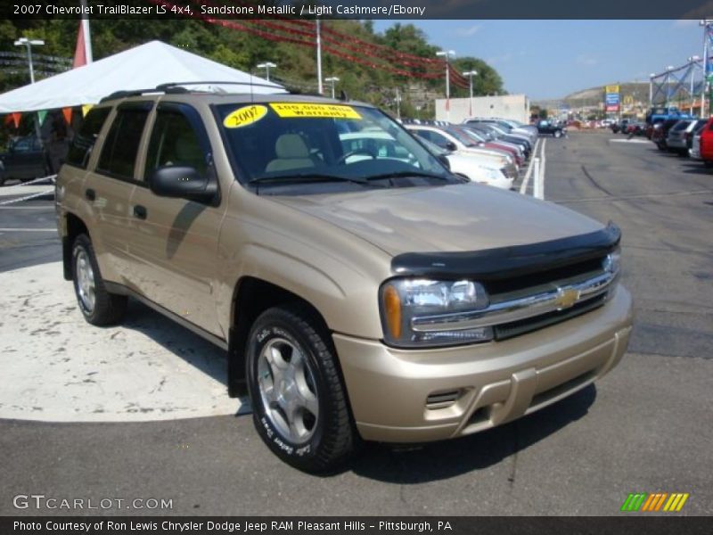 Sandstone Metallic / Light Cashmere/Ebony 2007 Chevrolet TrailBlazer LS 4x4