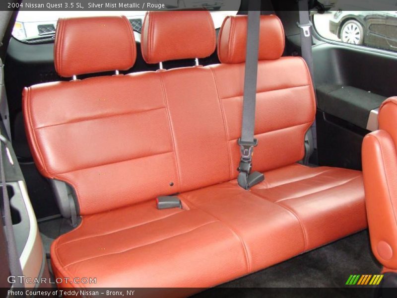 Silver Mist Metallic / Rouge 2004 Nissan Quest 3.5 SL