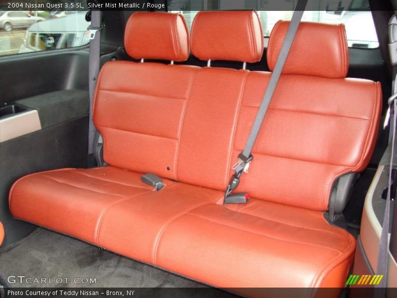 Silver Mist Metallic / Rouge 2004 Nissan Quest 3.5 SL