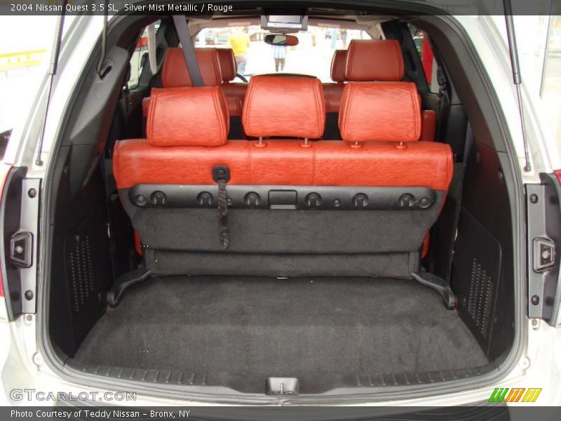Silver Mist Metallic / Rouge 2004 Nissan Quest 3.5 SL