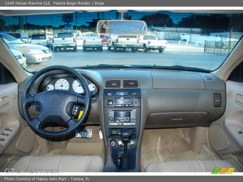 Pebble Beige Metallic / Beige 1998 Nissan Maxima GLE
