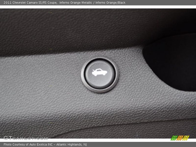 Inferno Orange Metallic / Inferno Orange/Black 2011 Chevrolet Camaro SS/RS Coupe